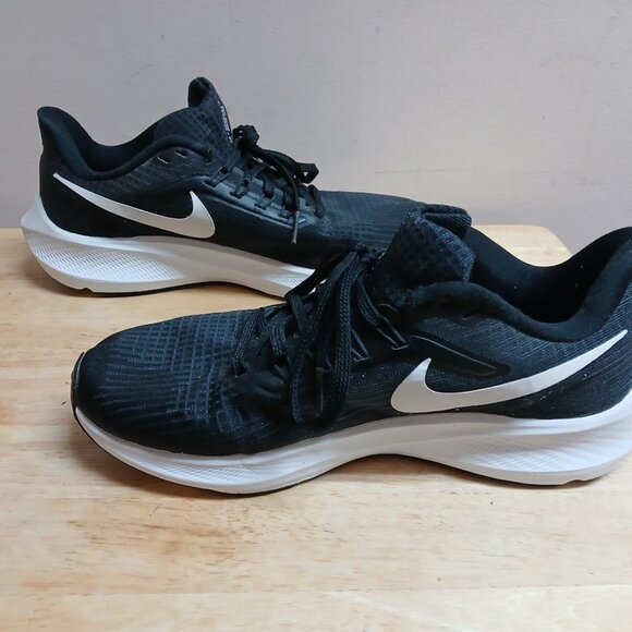 Nike Air Zoom Pegasus 39 Womens Size 7.5 Black White DH4072-001 EUC - Picture 4 of 16